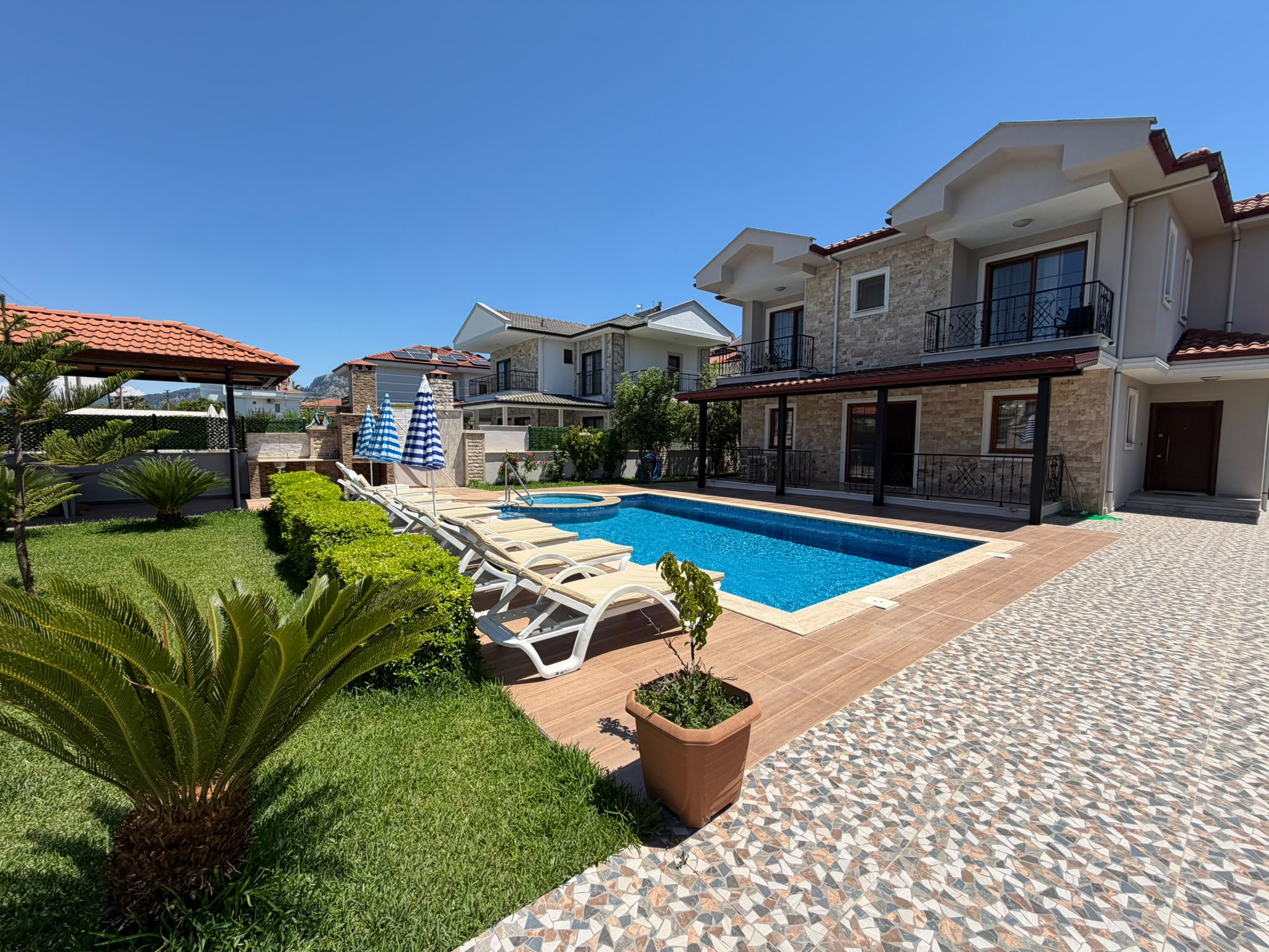 Villa